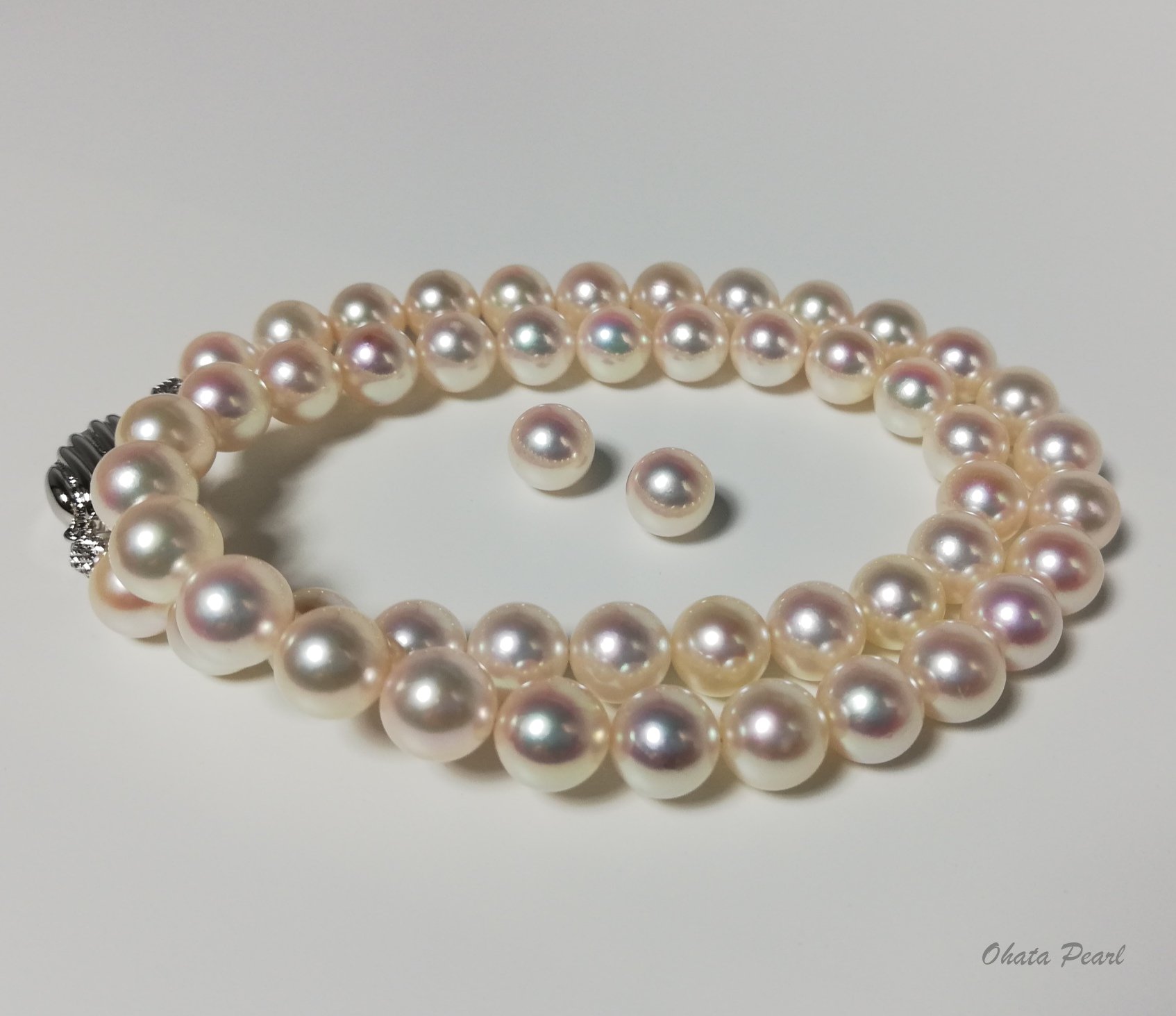新品 未使用品　花珠真珠　8.0-8.5mm ネックレス・イヤリングセット